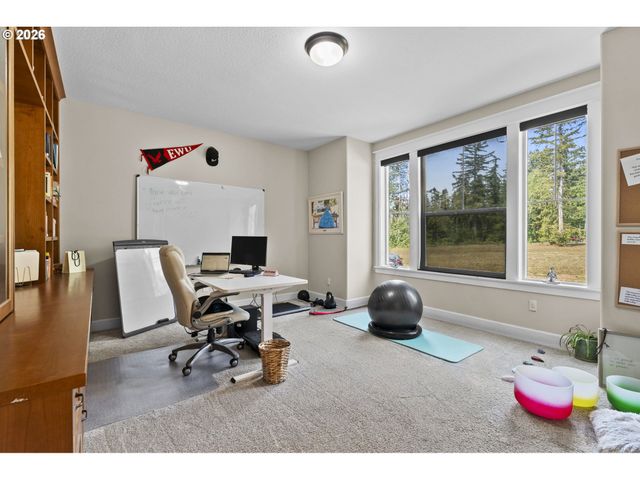 8811 Ne 212TH Ave, Vancouver, WA 98682