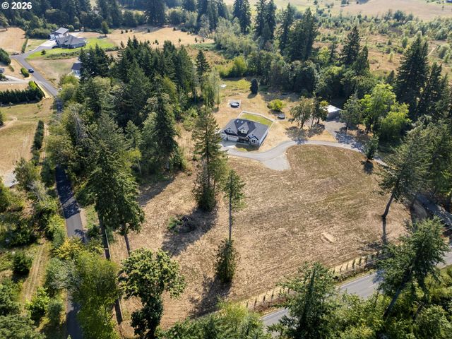 8811 Ne 212TH Ave, Vancouver, WA 98682