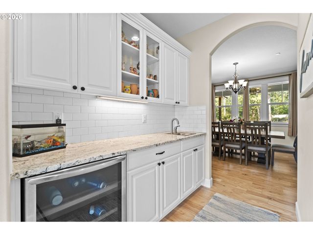 8811 Ne 212TH Ave, Vancouver, WA 98682
