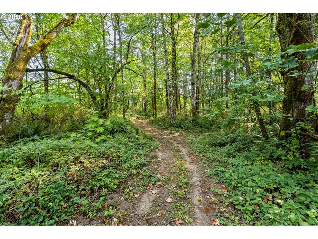 8811 Ne 212TH Ave, Vancouver, WA 98682
