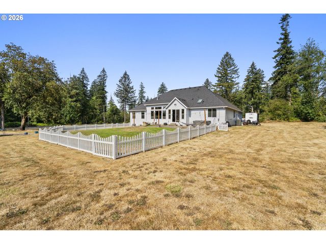 8811 Ne 212TH Ave, Vancouver, WA 98682