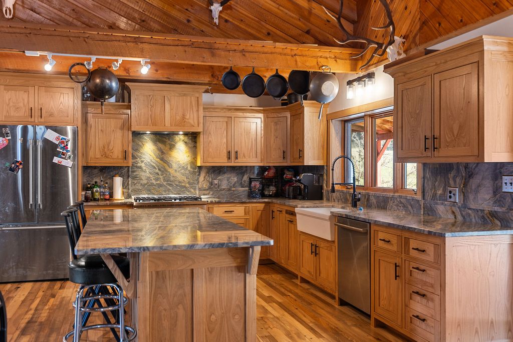784 Pluid Road, Eureka, MT 59917 photo 25