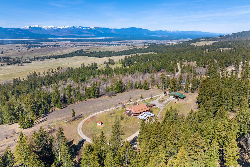 784 Pluid Road, Eureka, MT 59917 photo 6
