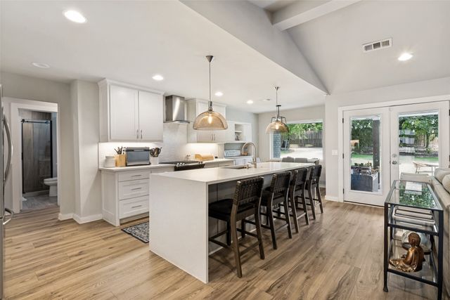 10118 Timber Trail Drive, Dallas, TX 75229