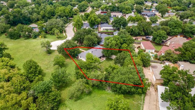 10118 Timber Trail Drive, Dallas, TX 75229