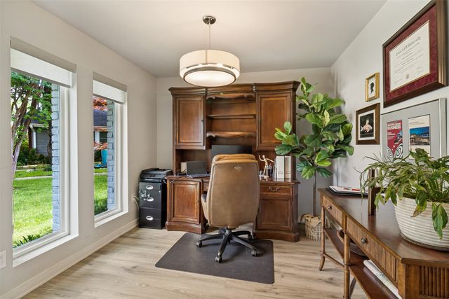 10118 Timber Trail Drive, Dallas, TX 75229