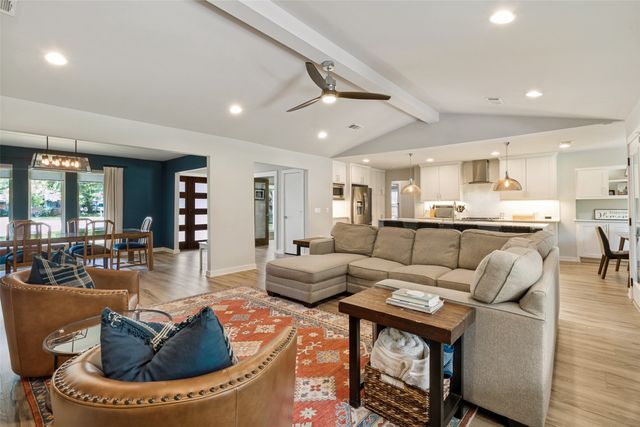 10118 Timber Trail Drive, Dallas, TX 75229