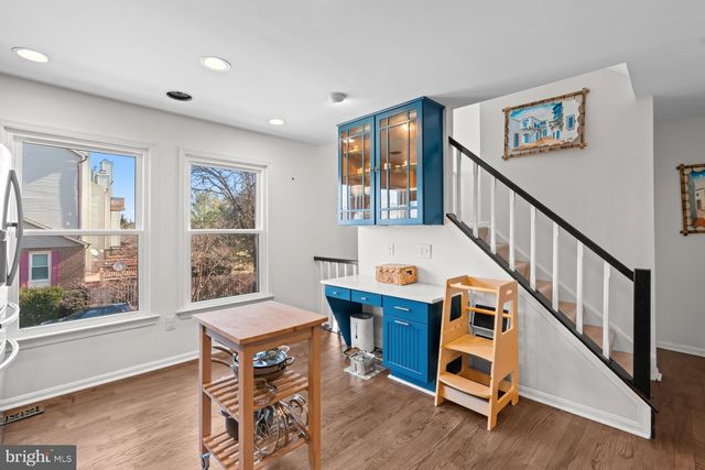 6515 RIVER TWEED LN, Alexandria, VA 22312