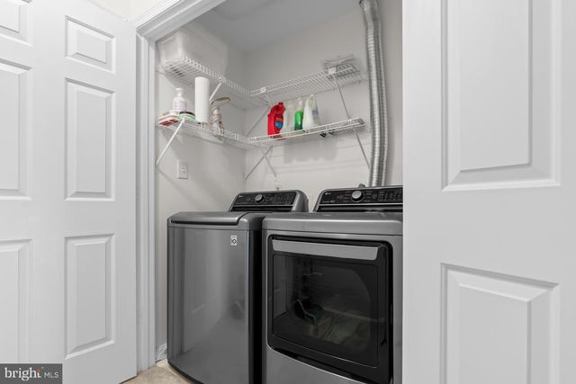 6515 RIVER TWEED LN, Alexandria, VA 22312