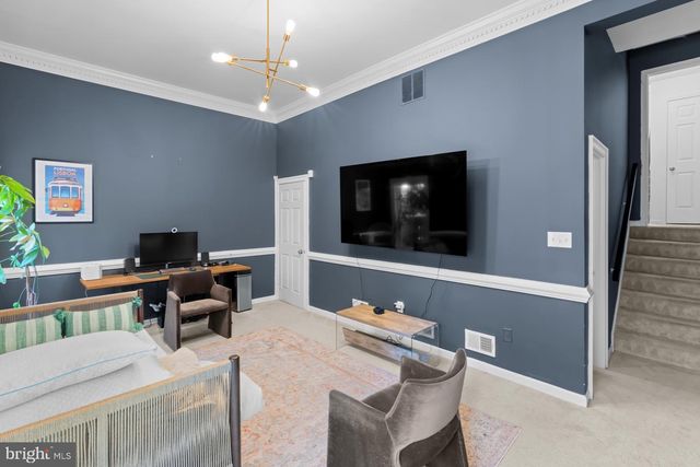 6515 RIVER TWEED LN, Alexandria, VA 22312