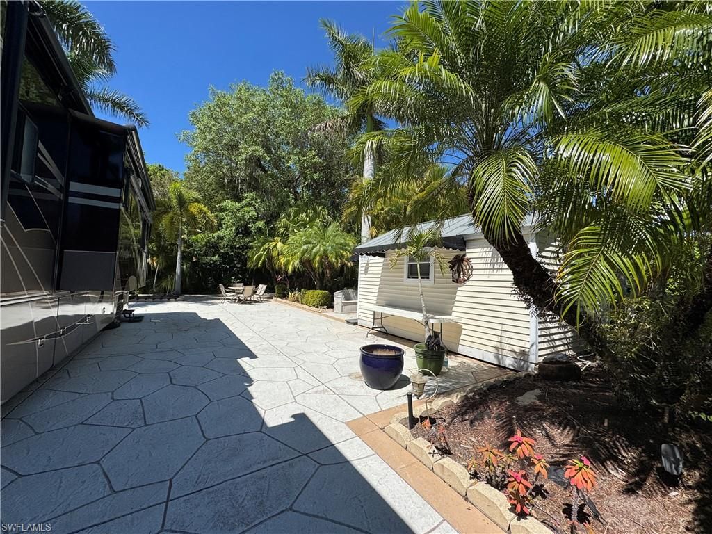 Lot 299 3033 Riverboat LNDG, LABELLE, FL 33935 — photo 2