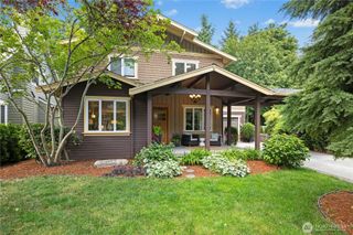 9117 North Town Drive NE, Bainbridge Island, WA 98110