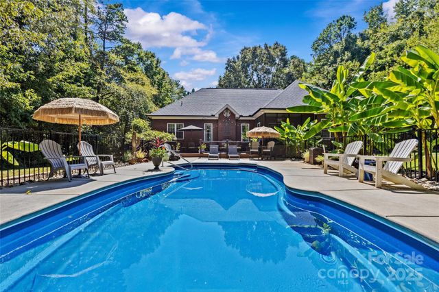 6750 Plain View Road, Monroe, NC 28110