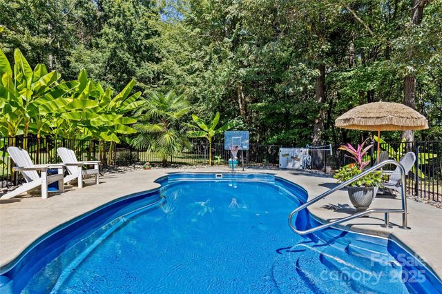 6750 Plain View Road, Monroe, NC 28110