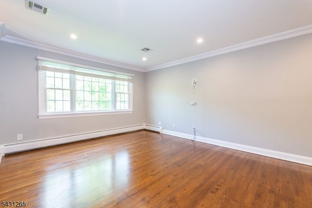 101 Maple Ave, Berkeley Heights Twp., NJ 07922