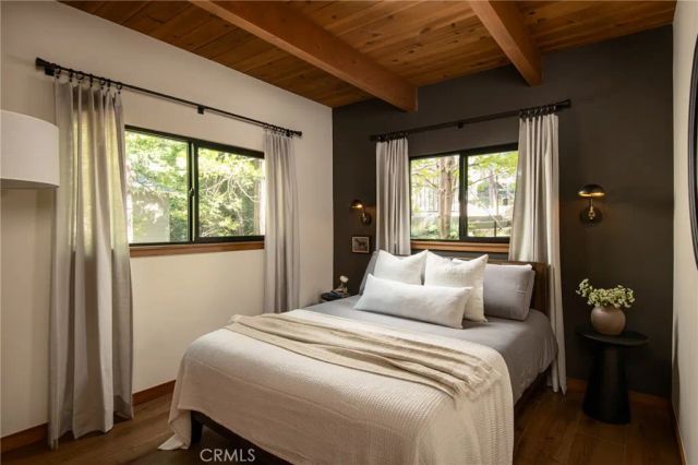 240 Blue Lake Road, Lake Arrowhead, CA 92352