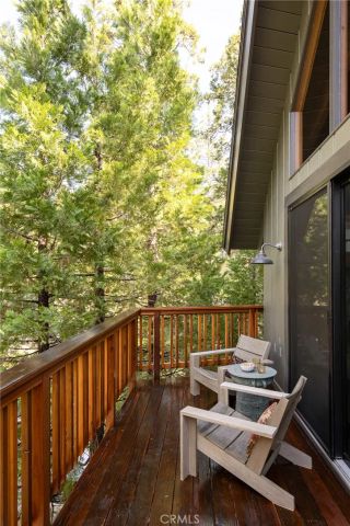 240 Blue Lake Road, Lake Arrowhead, CA 92352