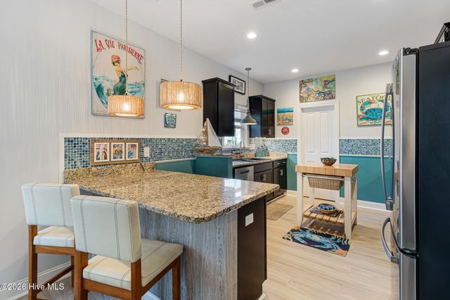 542 Shipmast Court, Beaufort, NC 28516