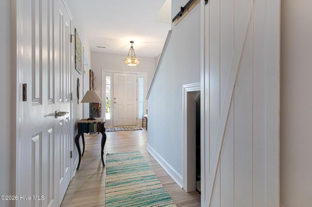 542 Shipmast Court, Beaufort, NC 28516