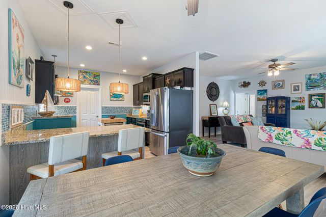 542 Shipmast Court, Beaufort, NC 28516