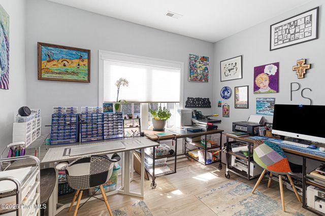 542 Shipmast Court, Beaufort, NC 28516