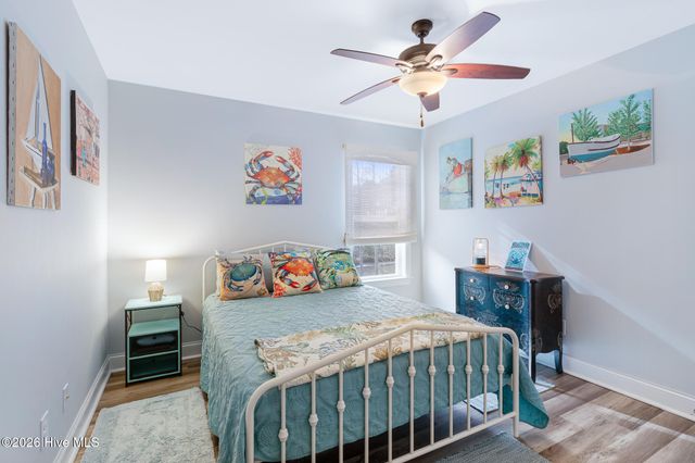 542 Shipmast Court, Beaufort, NC 28516