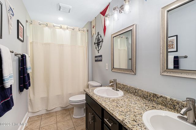 542 Shipmast Court, Beaufort, NC 28516