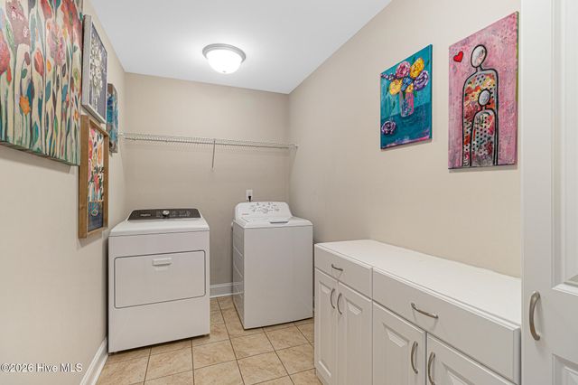 542 Shipmast Court, Beaufort, NC 28516