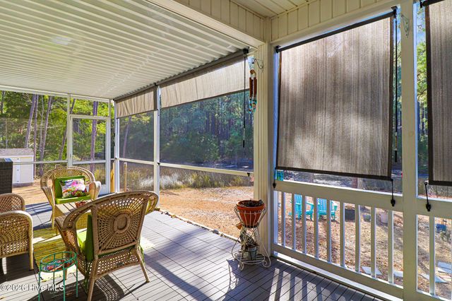 542 Shipmast Court, Beaufort, NC 28516