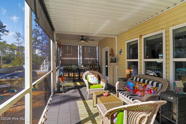 542 Shipmast Court, Beaufort, NC 28516