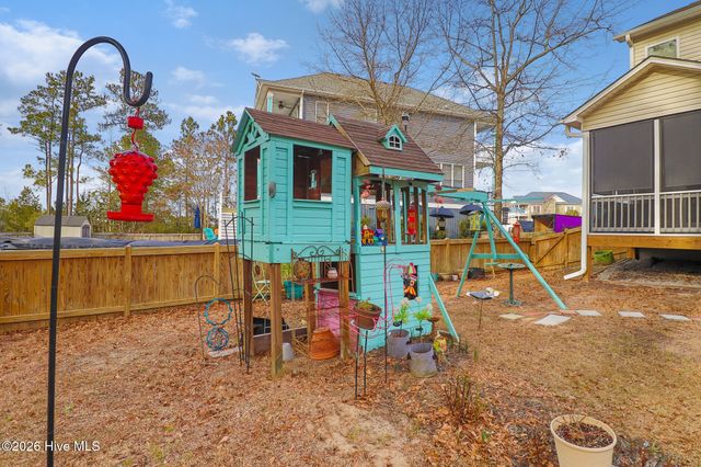 542 Shipmast Court, Beaufort, NC 28516