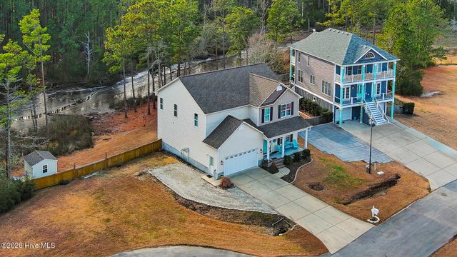 542 Shipmast Court, Beaufort, NC 28516