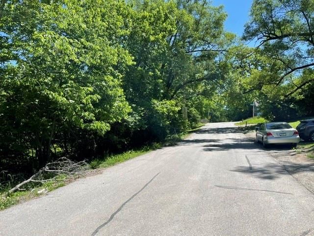 3106 E 80th Street, Kansas City, MO 64132