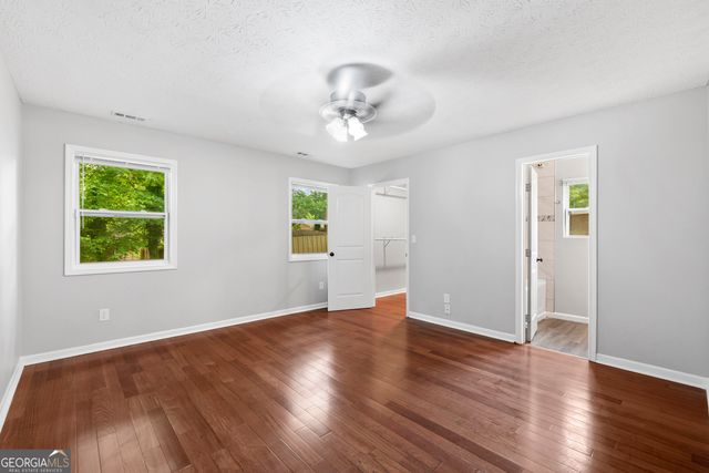 6940 Vesta Brook Drive, Morrow, GA 30260