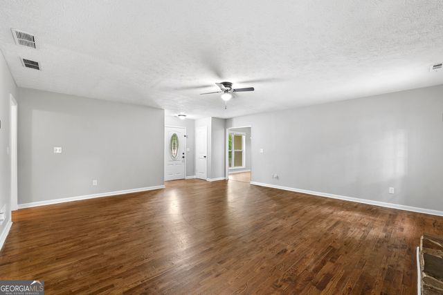 6940 Vesta Brook Drive, Morrow, GA 30260