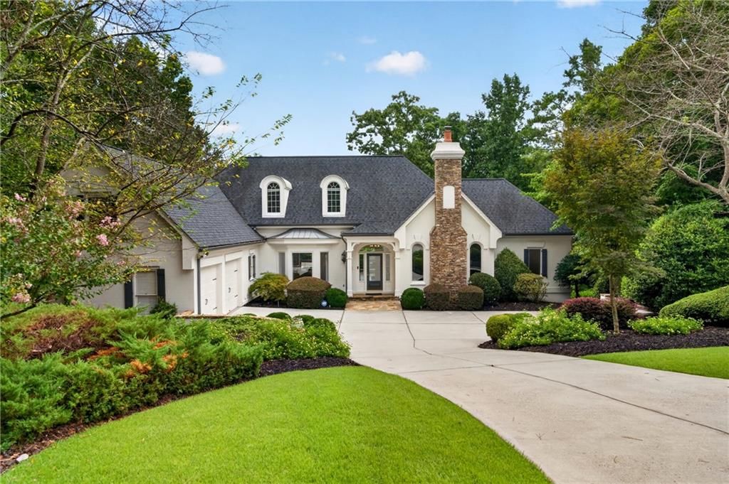 Image 1 of property listing at 950 Tiverton Lane, Johns Creek, GA 30022