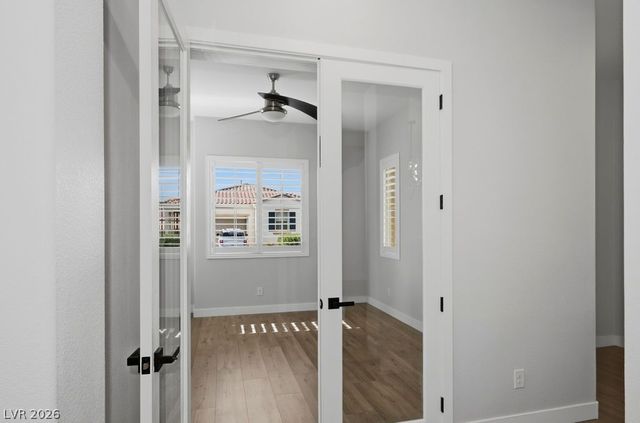 10327 Parkview Mountain Avenue, Las Vegas, NV 89166