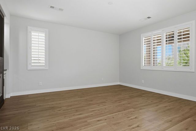 10327 Parkview Mountain Avenue, Las Vegas, NV 89166