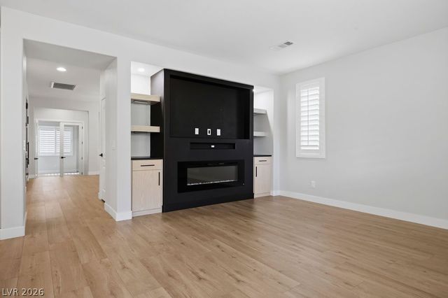 10327 Parkview Mountain Avenue, Las Vegas, NV 89166