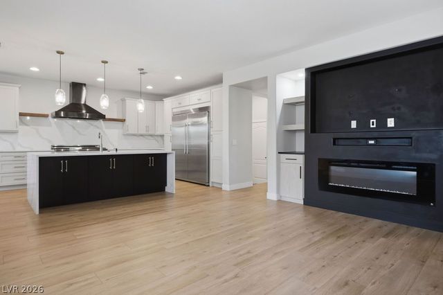 10327 Parkview Mountain Avenue, Las Vegas, NV 89166