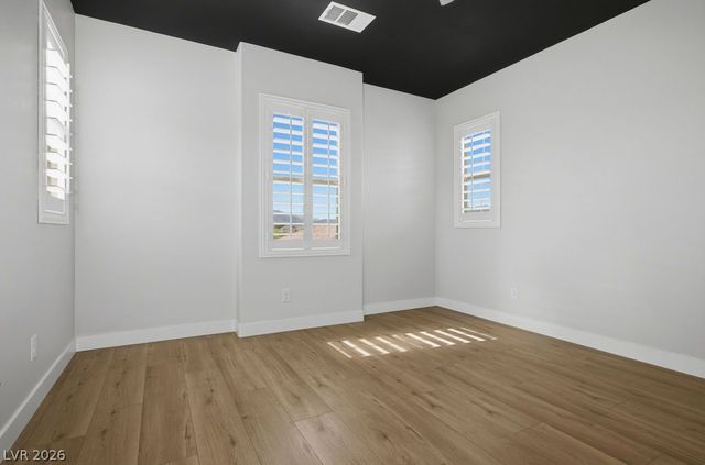 10327 Parkview Mountain Avenue, Las Vegas, NV 89166
