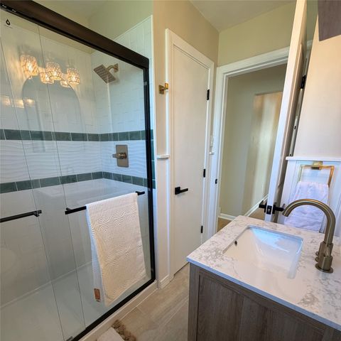 1410 W 40TH Street, Erie, PA 16509