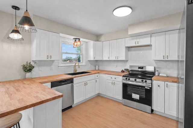 1410 W 40TH Street, Erie, PA 16509