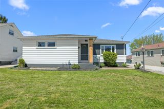1410 W 40TH Street, Erie, PA 16509