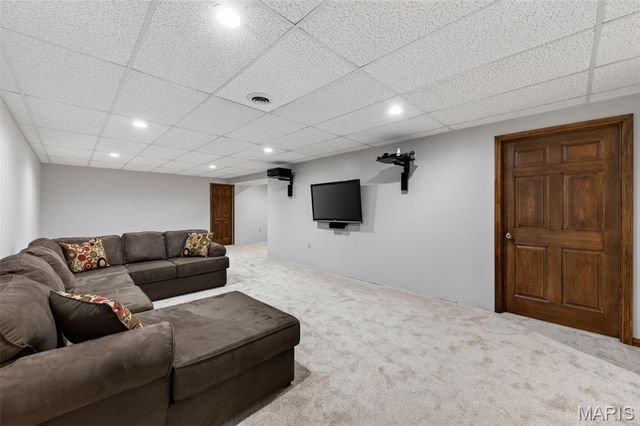 1433 Venus Drive, St Peters, MO 63376