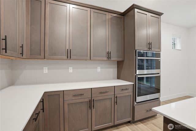 32041 Myrtle Avenue SE, Black Diamond, WA 98010