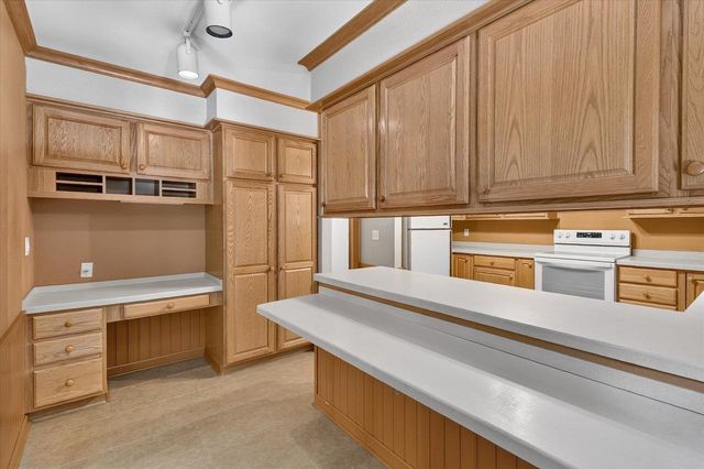 2511 Elizabeth Street, Janesville, WI 53548