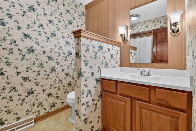 2511 Elizabeth Street, Janesville, WI 53548