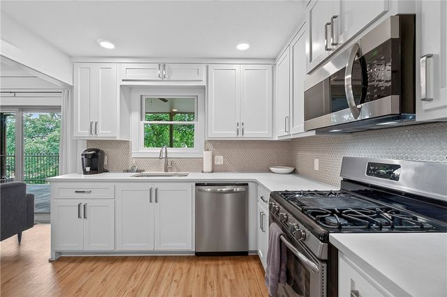 426 N Oliver Avenue, Fayetteville, AR 72701