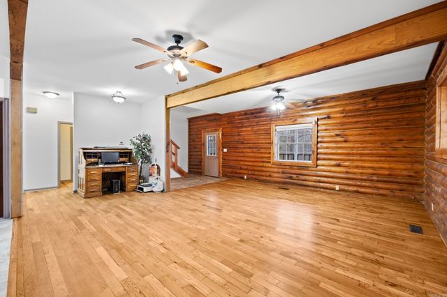 433 Skinner Rd, Austin, AR 72007